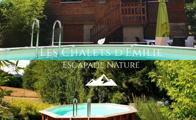 chalet avec une piscine extérieure en bois
