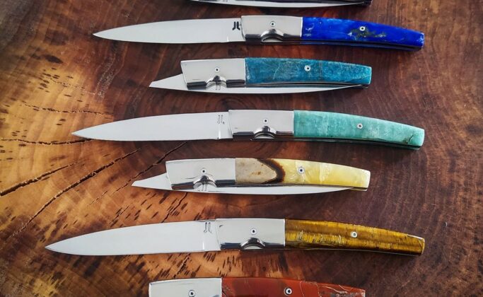 couteau fabriqué par l'artisant